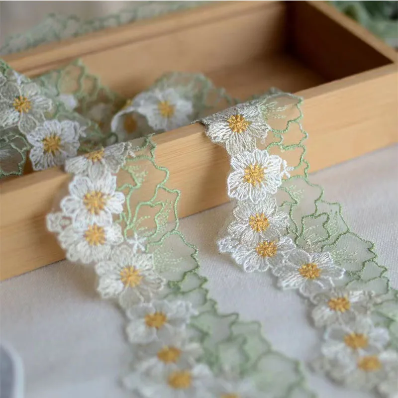 Lace Fabric 5.5cm Wide Cotton Embroidered Flower Lace Fabric Dubai Sewing DIY Trim Ruffle Applique Ribbon Collar Decor