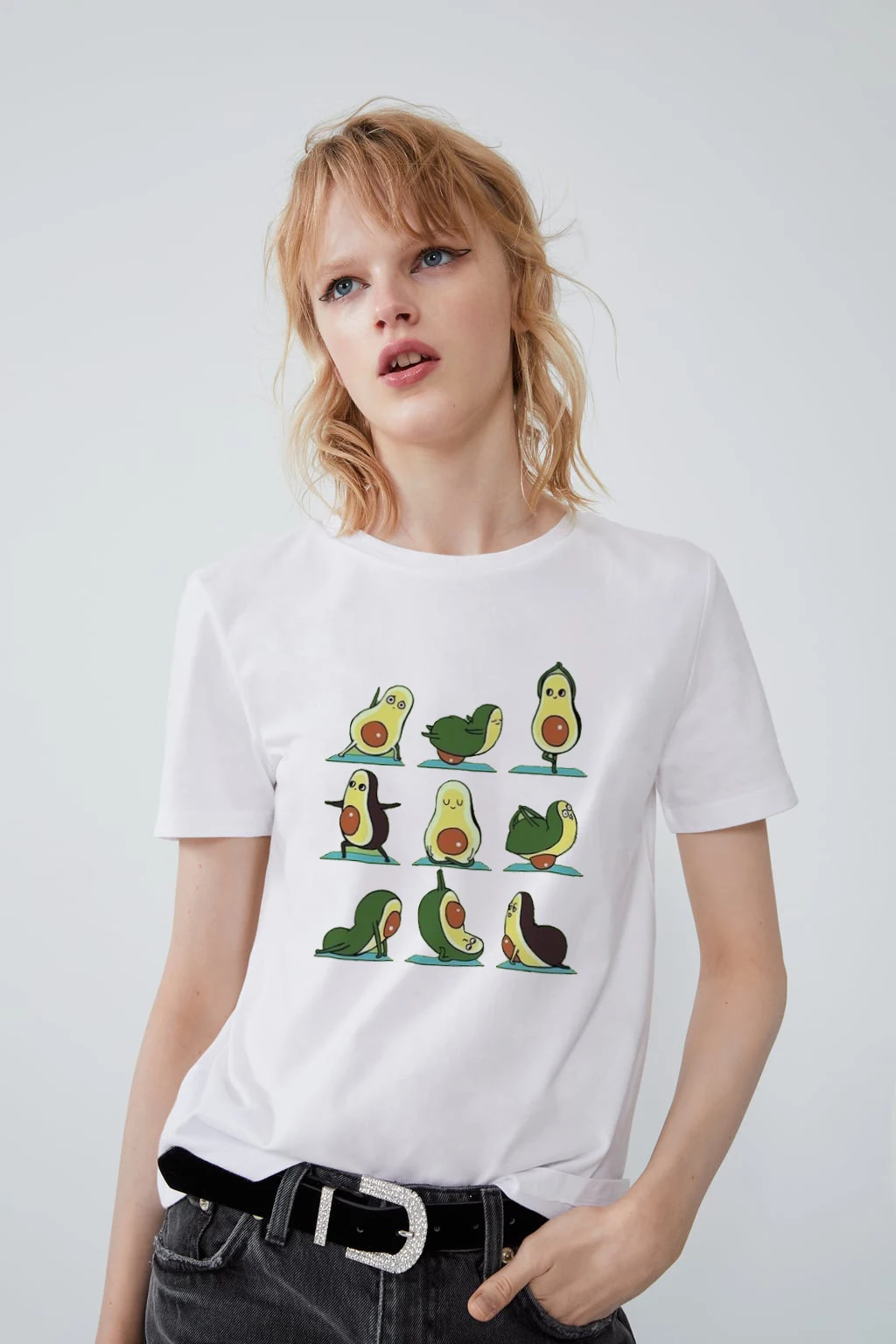 

Funny cartoon avocado fashion women's O-neck T-shirt girl 90s cute pattern printed T-shirt Harajuku aesthetic casual tops female