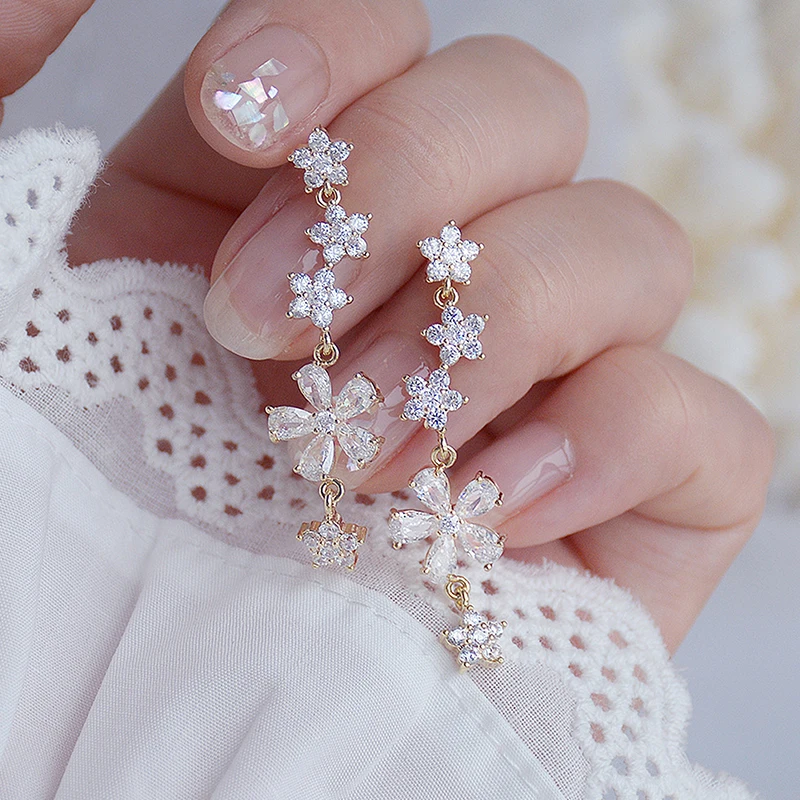 Romantic Sweet Long Design Fower Women Earrings Bling AAA Zironia Stud Earring Wedding Jewelry Pendant Birthday Gift Accessories