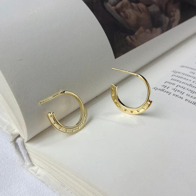 

WTLTC Chunky 925 Sterling Sliver Hoop Earrings for Women Steampunk C Shaped Earrings Minimalist Geometric Earrings Charm Hoops