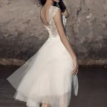 

2021 Elegant Short Wedding Dresses For Bride Knee Length V Neck Lace Appliques Sleeveless Off The Shoulder Backless Bridal Dress