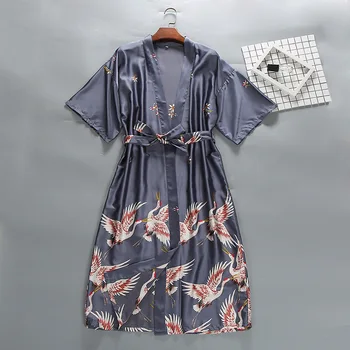 

Sexy Crane Print Kimono Bath Robe Gown With Belt Women Rayon Short Sleeve Leisure Nightwear 2020 Summer New Home Chothing