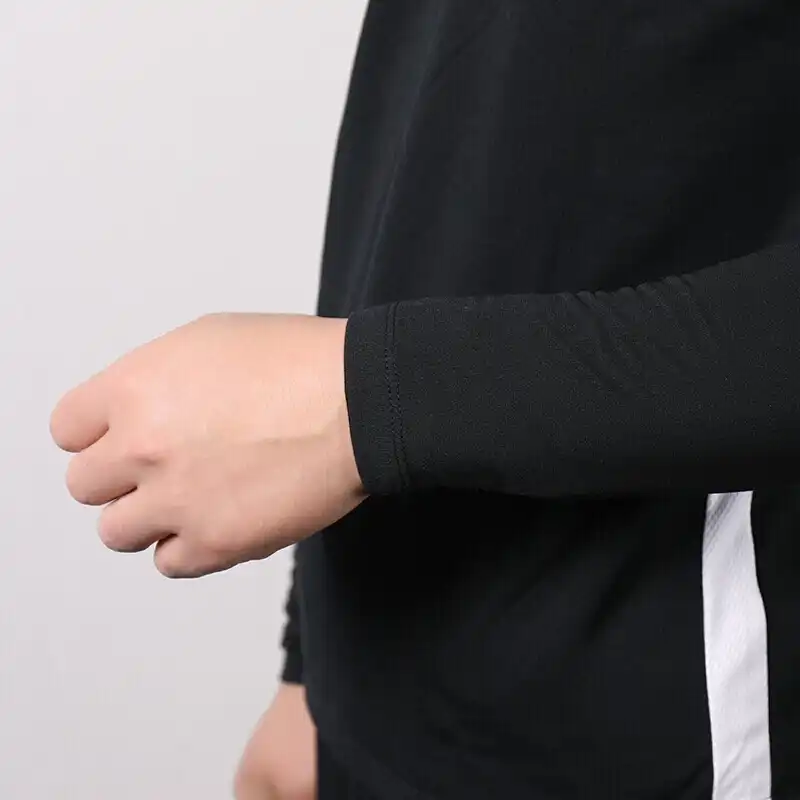 academy nike sweaters