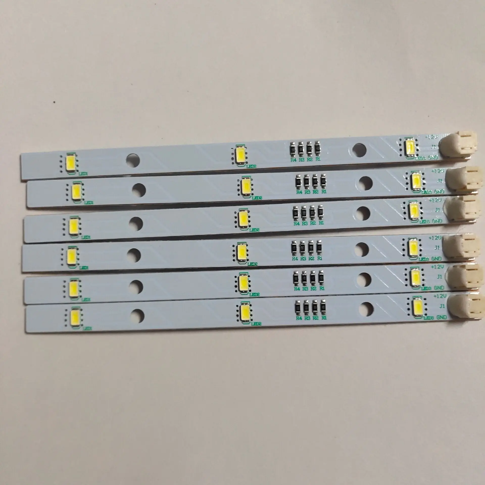 1 Barra de luz LED para refrigerador HISENSE/ RONGSHENG E349766 MDDZ-162A 1629348 DC12V 2W