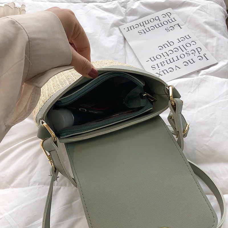 Casual Chains Straw Bucket Bags Women Summer Messenger Bag Rattan Bags Beach Lady Travel Purses and Handbags Shoulder Bag Bolsa