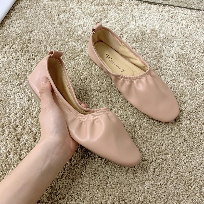 Розовый Brief solid leather flats pleated soft bottom round toe comfy shoes woman fresh elastic moccasins slip on shallow lazy loafers - Цвет: Розовый