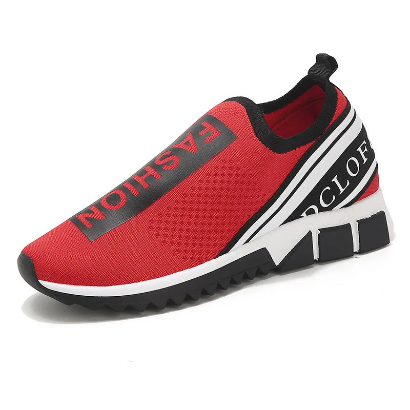 flyknit tennis shoes