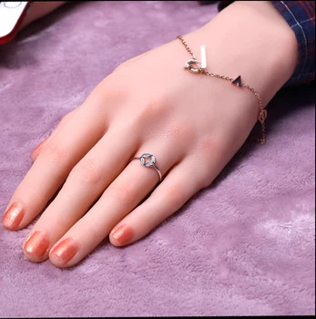 

Sexy Lifelike Hand Model Adult Product Silicone Hand Mannequin New Style Customized