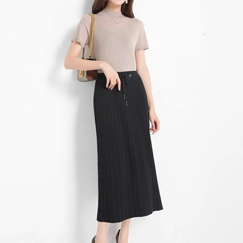 Autumn and winter large size women's skirt pleated skirt skirt female knit skirt