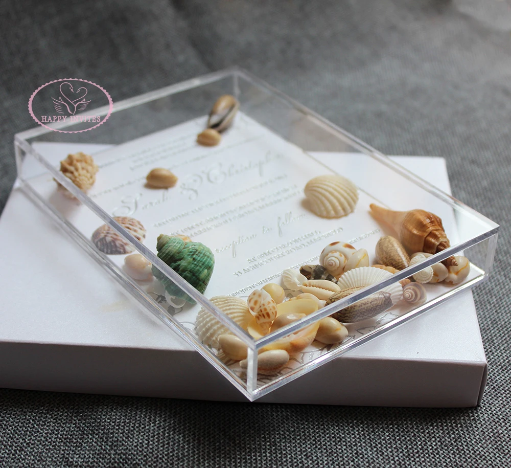 

Free Shipping HI4082 Fantastic Acrylic Box Invitation with Natural Shellfishes Conches for Beach Wedding Factory Price