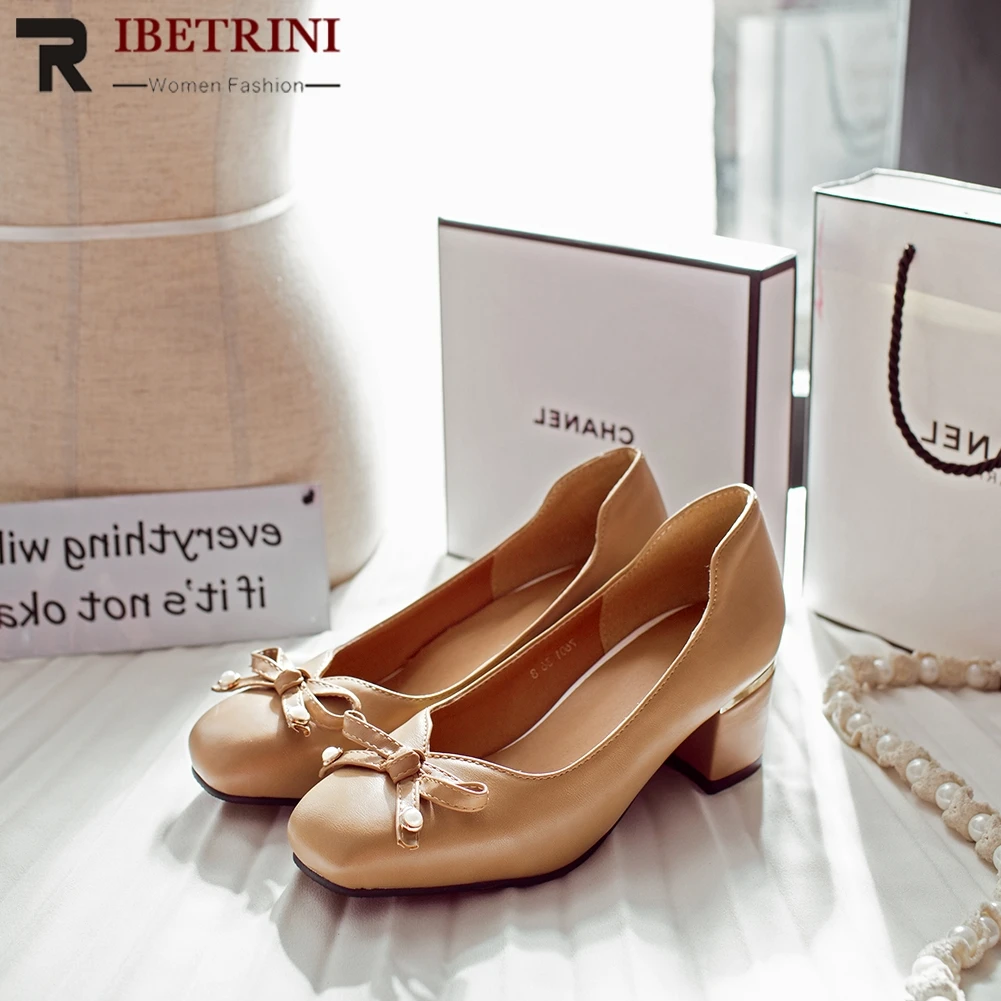 

RIBETRINI Plus Size 32-46 New Female Chunk Heels Shoes Woman Fashion Bowtie Spring Autumn Pumps Women Casual Office Pumps