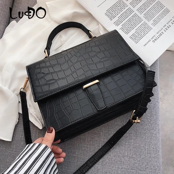 

LUCDO Brand Women Shoulder Bag Crossbody Bags For Women 2020 Designer Purses And Handbags PU Leather Travel Messenger Bag Bolsa