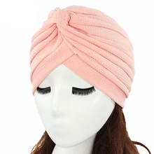 Мода Твердые морщинки шеврон индийские тюрбаны кепки хиджаб для женщин мусульманская головная повязка в виде чалмы для женщин дамы