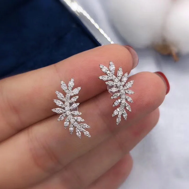 Huitan Small Fresh Leaves Earrings with CZ Stone Aesthetic Jewelry for Women Silver Color Fashion Earrings Wedding Accessories