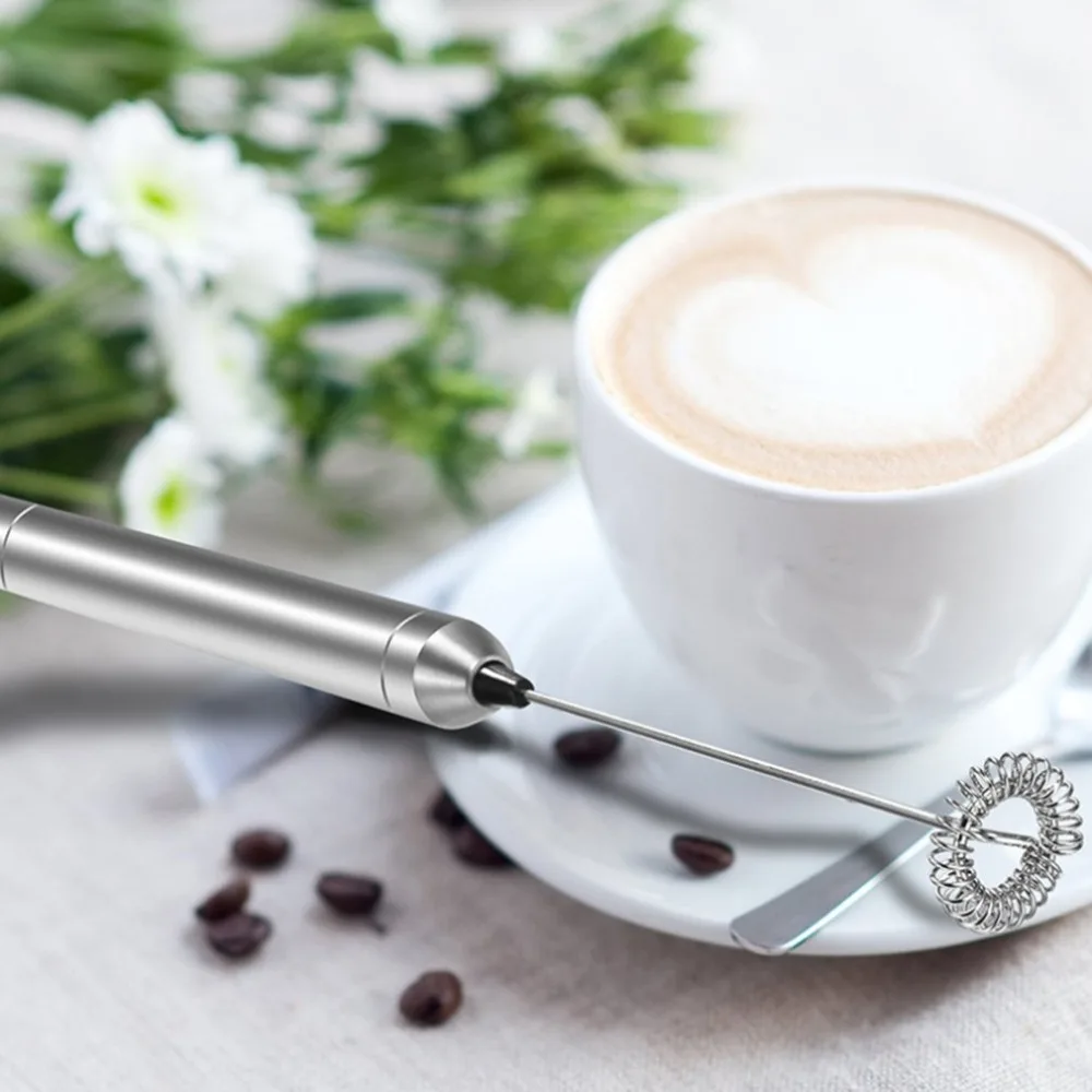 Montalatte elettrico Automatico Schiuma di latte Maker per caffè Matcha Frusta in acciaio inossidabile Alimentatore di schiuma ricaricabile alimentato tramite USB Frullino per le uova Mini Mixer per 