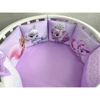 

Комплект в круглую/овальную кроватку "Мультяшки" Комплекты в круглую/овальную кроватку