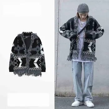 

2020 new Japanese lazy wind sweater men and women wide loose shirt new street retro whisker sweater