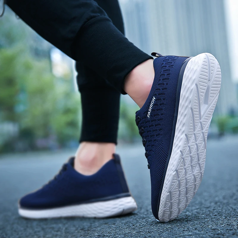 Г., Весенняя мужская повседневная обувь из сетчатого материала мужская обувь на шнуровке легкие удобные дышащие Прогулочные кроссовки tenis feminino Zapatos - Цвет: Blue white