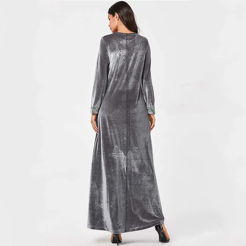 Middle East Arabian large size women's embroidered casual robes gold velvet long skirt long skirt Muslim Dubai loose dress