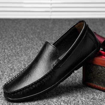 

Genuine Leather Men Shoes outdoor breathable Casual Luxury Brand outdoor Men Loafers Fashion Driving Shoes Slip on Moccasins