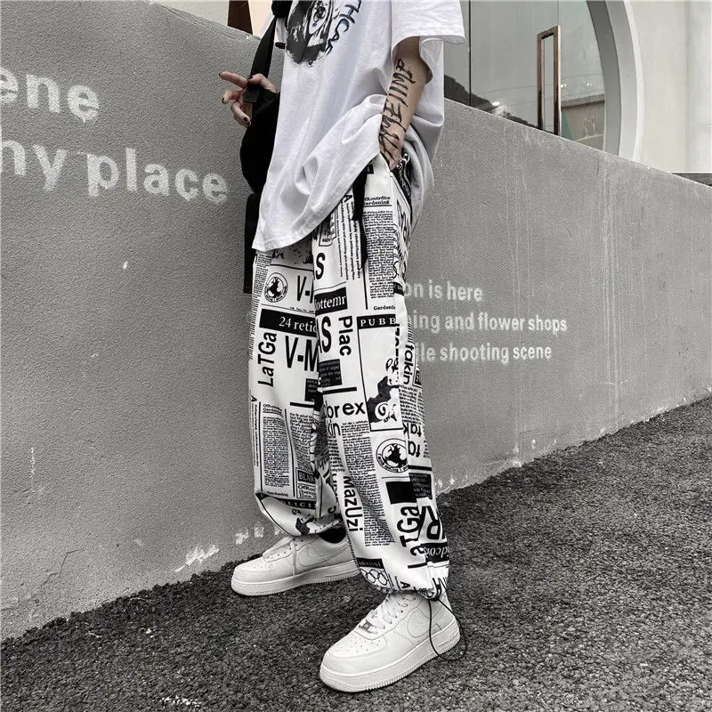 Retro Newspaper Patter Male Cargo Pants Men High Street Straight Dance Pants Men Casual Loose Sweatpants Male Harajuk Streetwear slim fit cargo pants