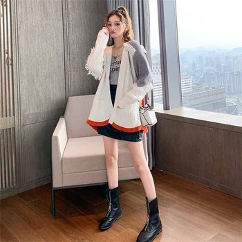 

Women Sweater Coat 2019 Winter And Autun Knitted Cardigan With Color Contrast New Loose Mid Length Sweater Cardigan