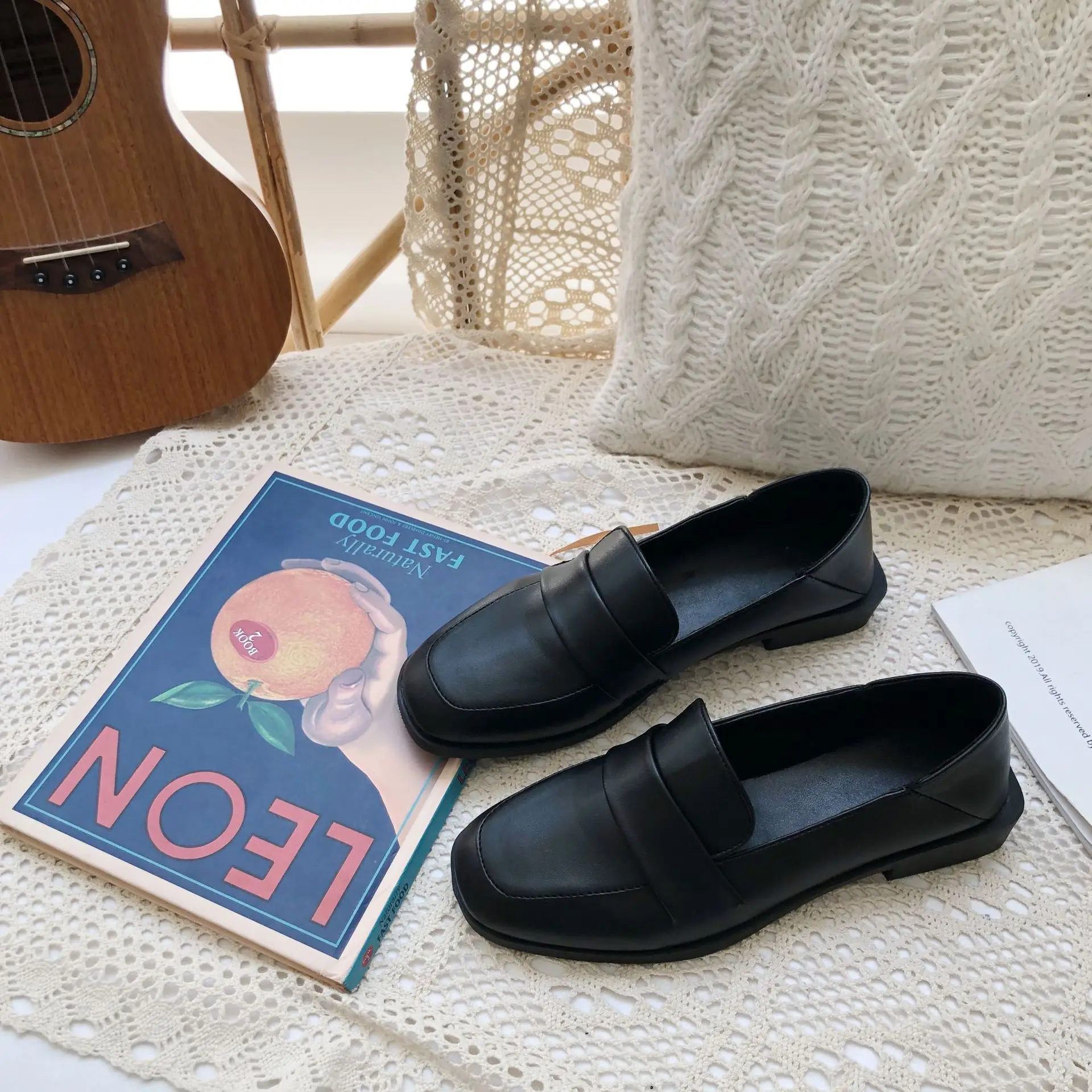 Весенне-осенние женские кожаные туфли на плоской подошве; Zapatos de mujer; модные однотонные тонкие туфли с закрытым носком; оксфорды без шнуровки
