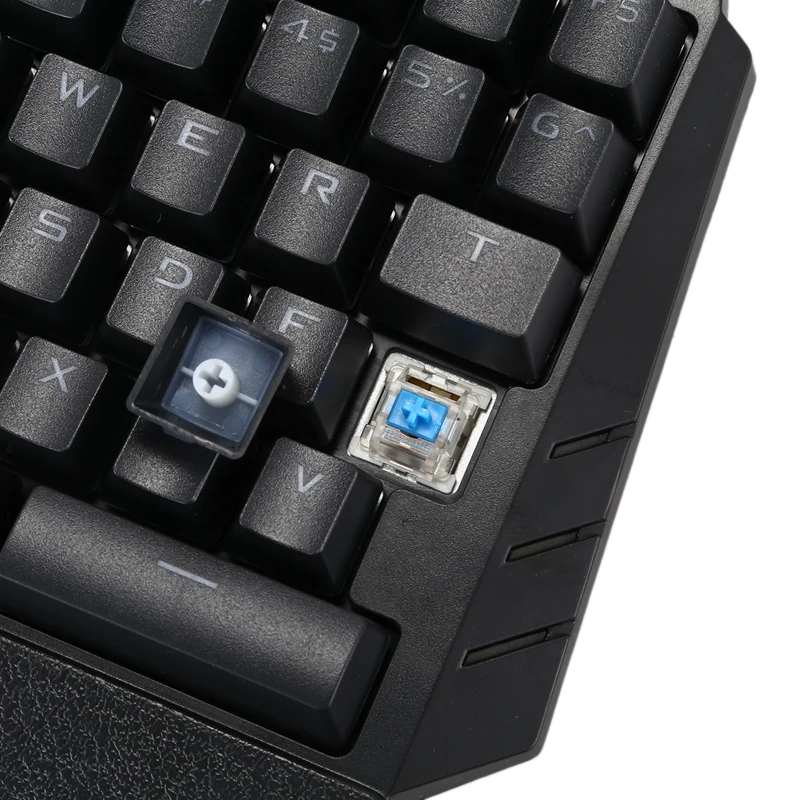 K109 Universal Wired One-Handed Gaming Keypad 38 Keys Mechanical Keyboard