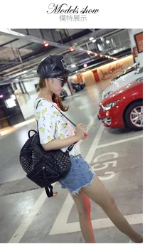 

2020 New Style WOMEN'S Bag Washing Sheepskin Rivet Backpack Women's PU Leather Fashion College Style Travel Backpack