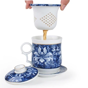 

HESHI Blue and white Tea mug with infuser