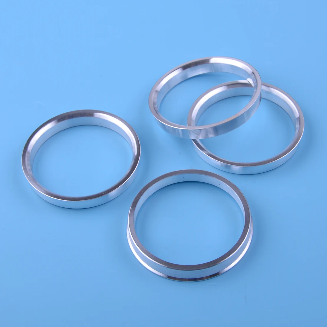 

DWCX 4pcs Universal Aluminum Alloy Car Wheel Hub Centric Rings OD 67.1mm ID 60.1mm Silver