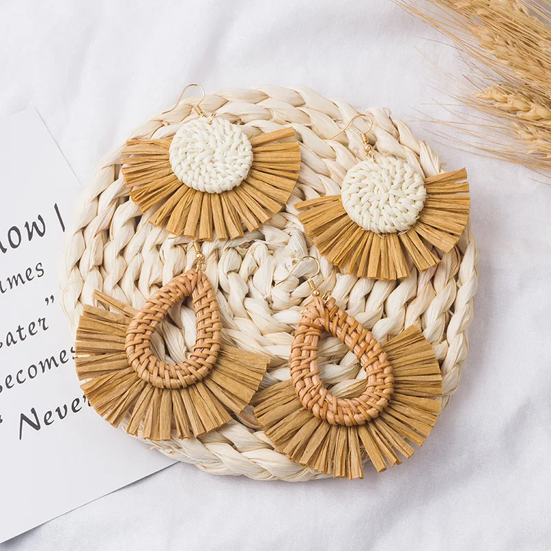 

2019 Rattan Knit Teardrop Straw Tassel Earrings for Women Rattan Wicker Drop Earring Long Raffia Earrings Handmade Jewelry DIY