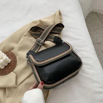 

2020 summer new women's shoulder bag wide shoulder belt women's Messenger Bag Light luxury small square bag