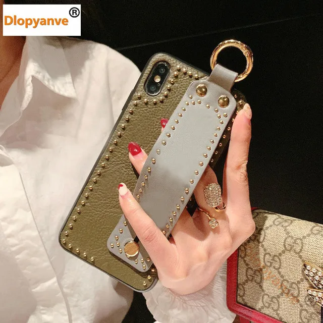 Модный Портативный кожаный чехол для телефона IPhone 11 11Pro X XR Max 6 6S 7 8 Plus, защитный чехол на запястье для девочек, подарок
