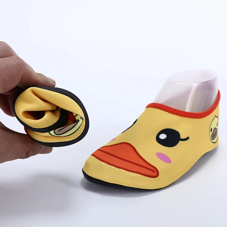 CHILDREN'S Beach Shoes Summer Cute Cool Shoes Beach Swimming Shoes Skin Shoes Cartoon Travel Shoes Parent And Child Quick-Dry Sh