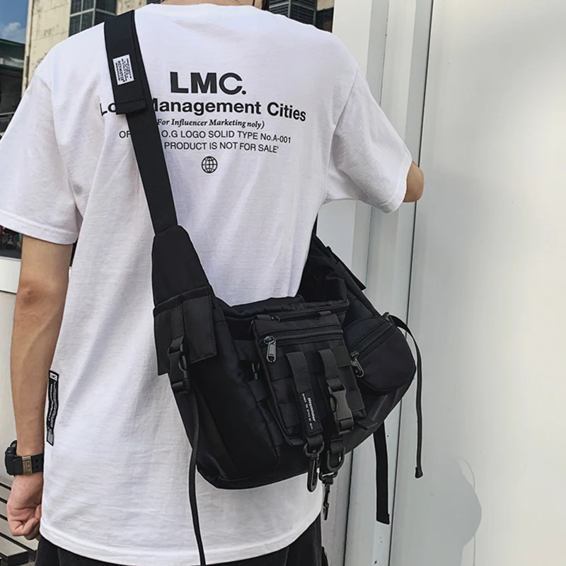 女王蜂 ビッグショルダーバッグ 専用保管用キンチャク付き Amazon.co.jp: 女王蜂 qb Luxury BigShoulderBag ビッグ