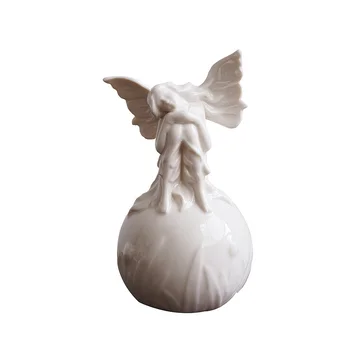 

Europe Ceramic Candlestick Holder Dinning Table Modern Candle Holder Mini Wedding Centerpieces Porta Velas Home Decor EB50ZT