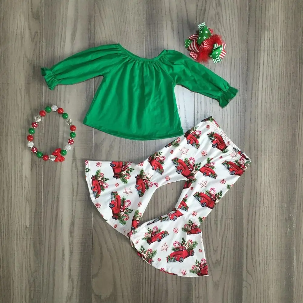 Baratos Ropa de bebé niña niñas trajes de Navidad Camiseta verde sólido con regalos coche campana inferior pantalones niñas boutique ropa con accesorios