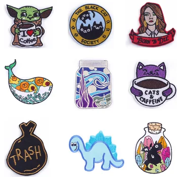 

20pcs/lot G1180 Cartoon Baby Yoda Clothing Embroidered Patch Iron On Vangogh Style Patches DIY Clothes Animals Stickers Badges