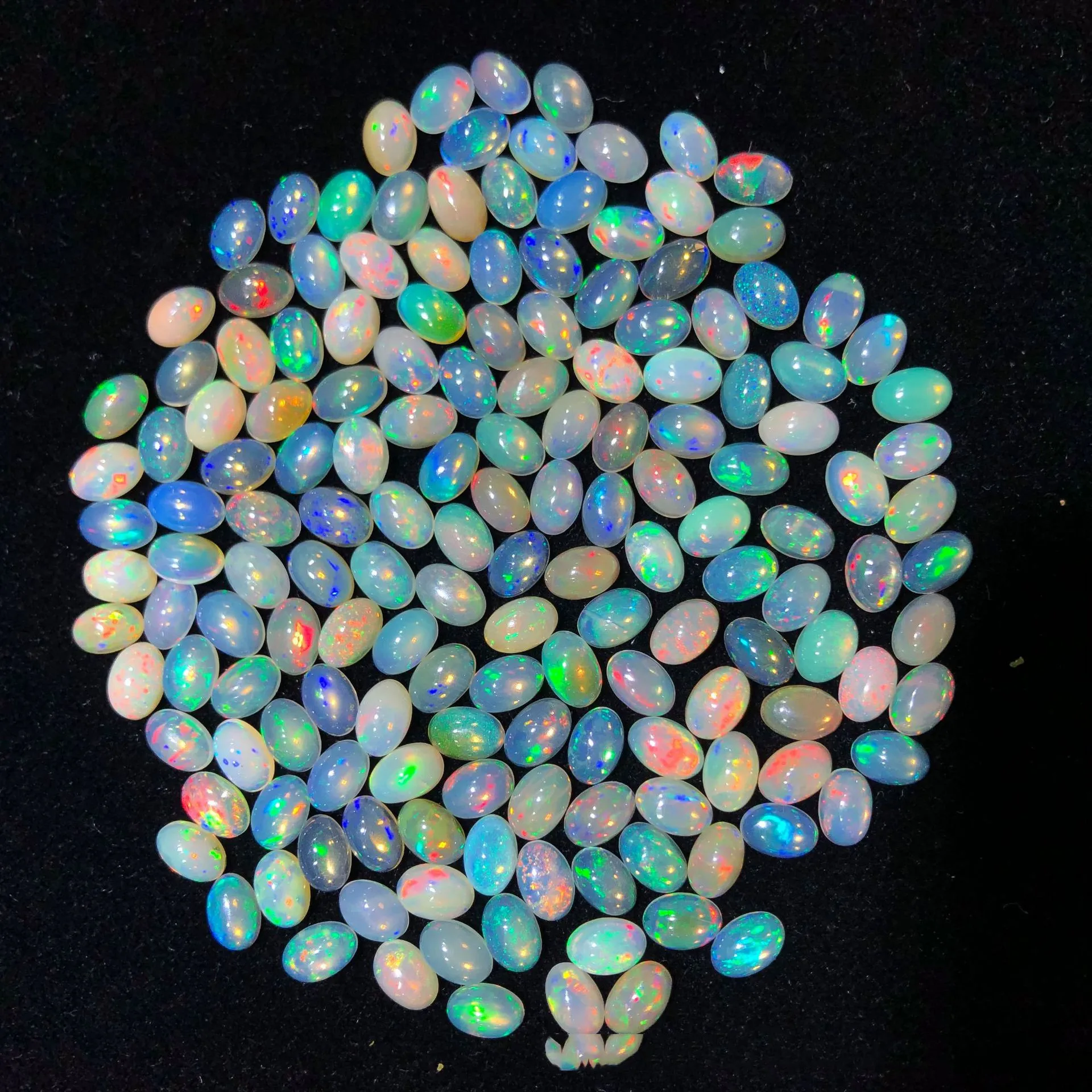 Australian Natural Opal Gemstones 7x9mm Support re-inspection