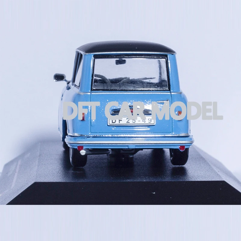 Литье под давлением колесо цвет 1:43 Масштаб AWZ P70 Kombi 1957 модель игрушки для подарков Коллекция