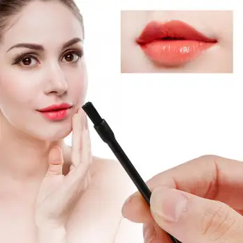 

50Pcs/Set Disposable Lip Brush Lipstick Gloss Wands Applicator Makeup Cosmetic Tool Black Flat Mouth Lip Gloss Makeup Brush