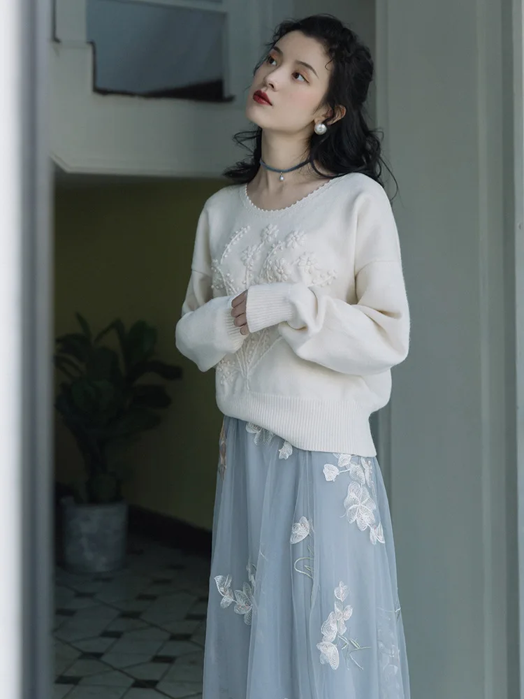 

2019 Autumn & Winter Retro WOMEN'S Suit Gentle-Style Knitted Sweater with Gauze Fairy Skirt Two-Piece Set Western Style