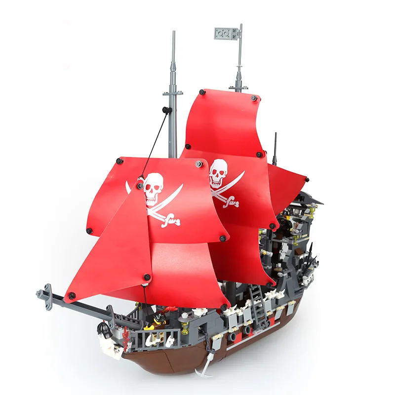 

Pirates of the Caribbeaned The Black Pearl Pirate Ship Model Blackbeard set Building Blocks Kits bricks Toys for Children
