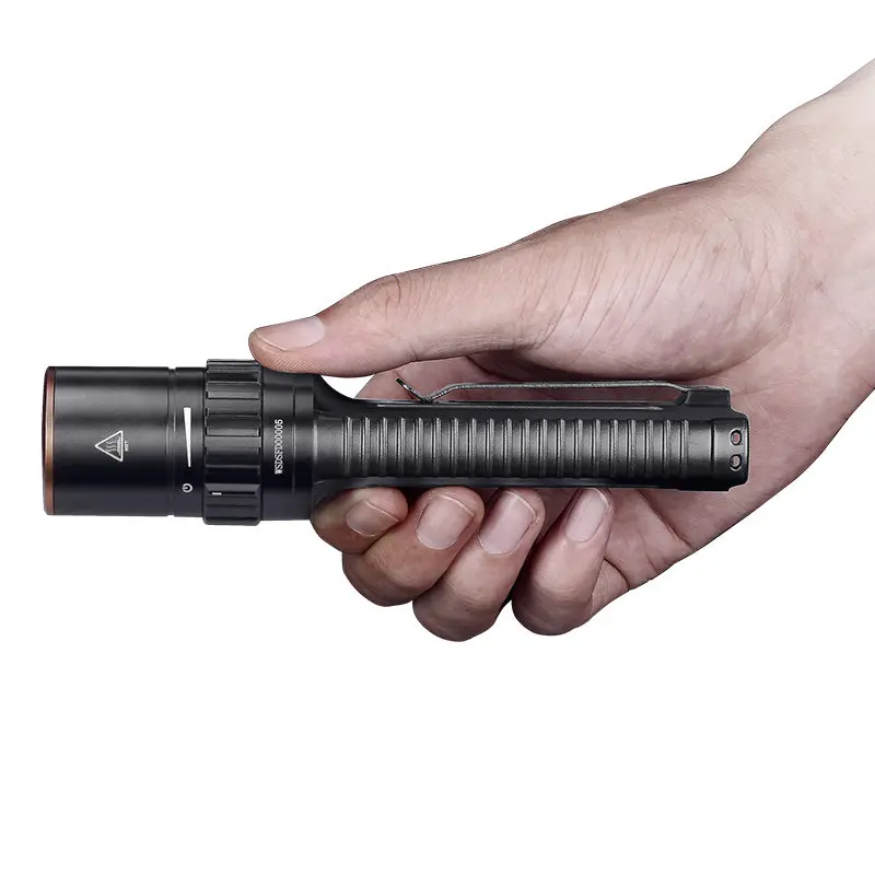 Светодиодный фонарик Fenix LD42 1000 lumen AA с питанием от аккумулятора