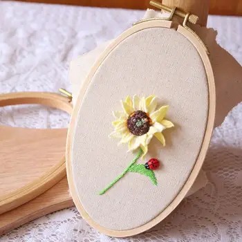 

8pcs DIY Embroidery Hoop Tool DIY Wooden Cross Stitch Frame Needlework Hoop Ring Hand Embroidery Tool Sewing Manual Tool