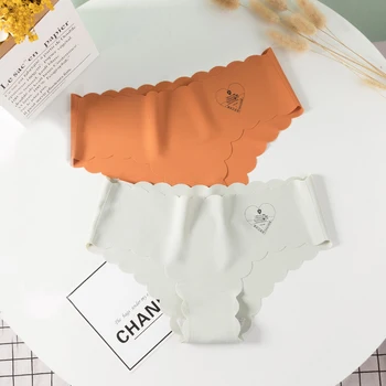 

Women Panties Seamless Briefs Soft Ice Silk Underwear Mid Waist Underpants Comfort Lingerie Sexy Thong XL Female Intimates #F