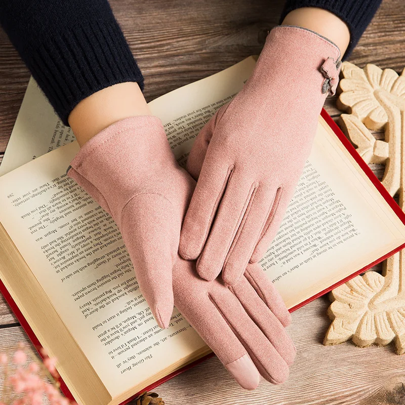 

Gloves Mead Velvet Winter Women's Warm Gloves Do Not Pour Velvet Light and Velvet Driving Warm Gloves...