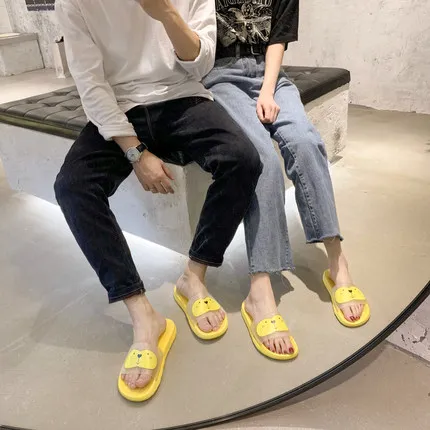 

Slippers wear 2020 spring and summer new Korean non-slip large size flip-flops ins cartoon anime couple drag
