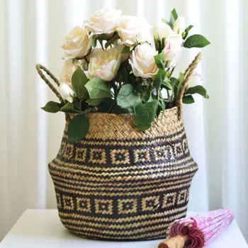 

Foldable Handmade Folding Wicker Grass Weaving Chrysanthemum Black Plaids Pattern Storage Basket for Storing Cosmetics, Dirty Cl